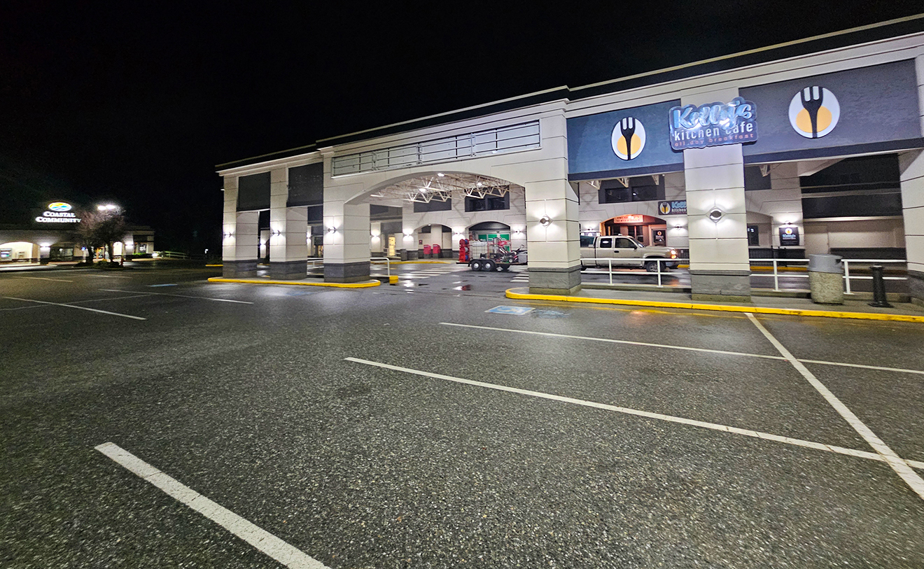 parking-lot-maintenance-at-night